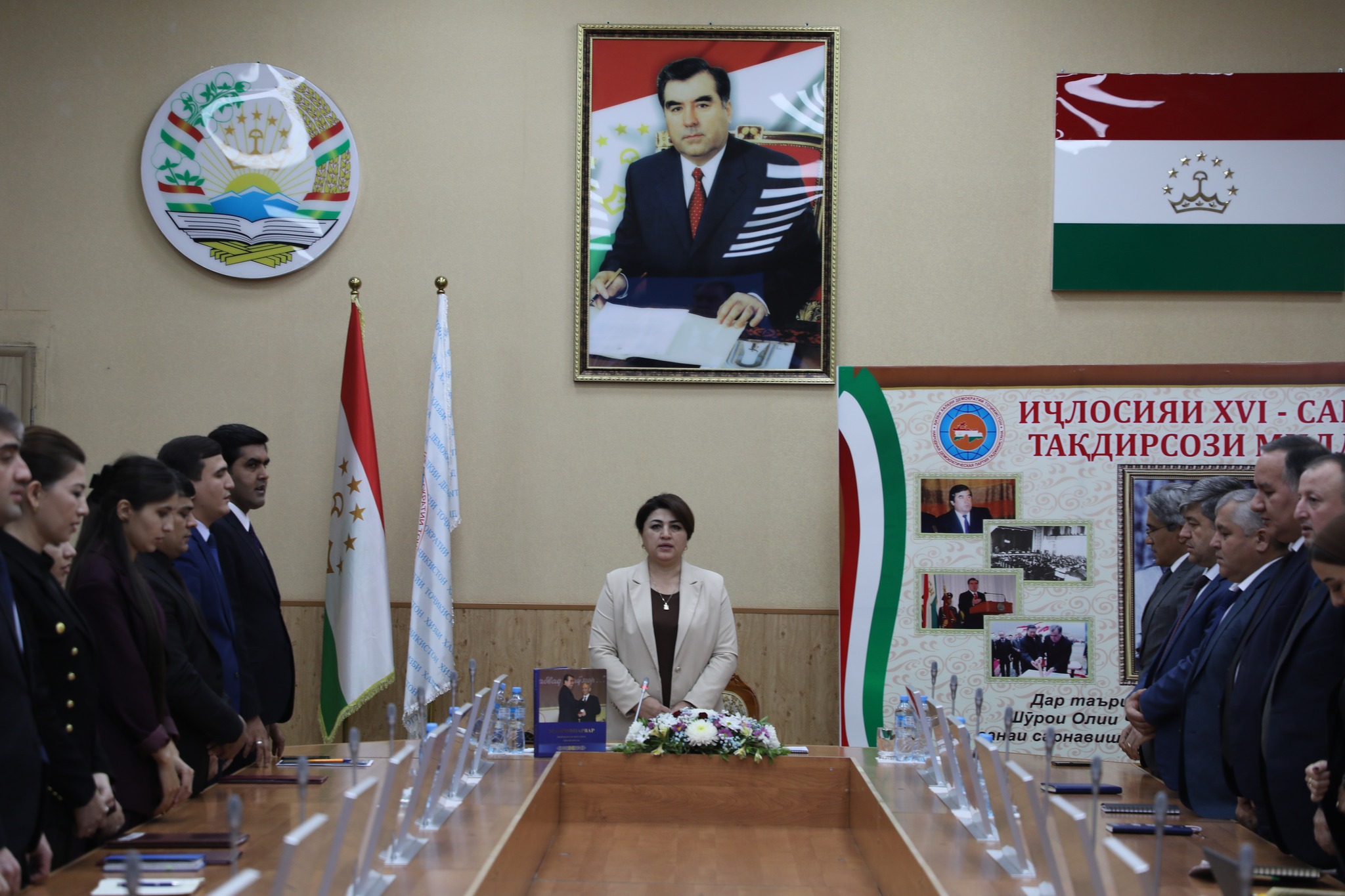 ТАҶЛИЛИ РӮЗИ ПРЕЗИДЕНТ ДАР АГЕНТИИ ОМОР