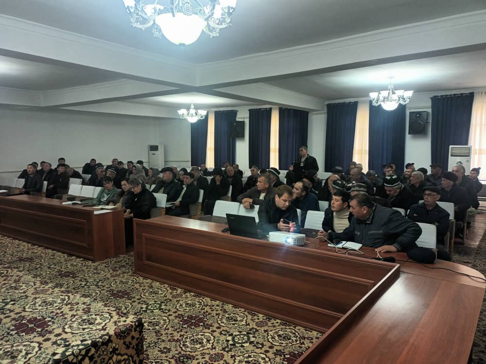 САФАРИ ГУРӮҲИ КОРӢ БА ВИЛОЯТИ СУҒД БАРОИ ГУЗАРОНИДАНИ СЕМИНАРҲОИ ОМӮЗИШӢ